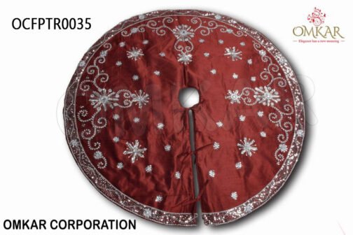 Holiday tree skirt supplier